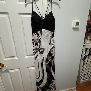 Ignite evening by Carol Lin size 16 beads and sequins bra with lace up back